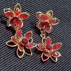 RED AND GOLD TONE FLORAL DROP PIERCED EARRINGS